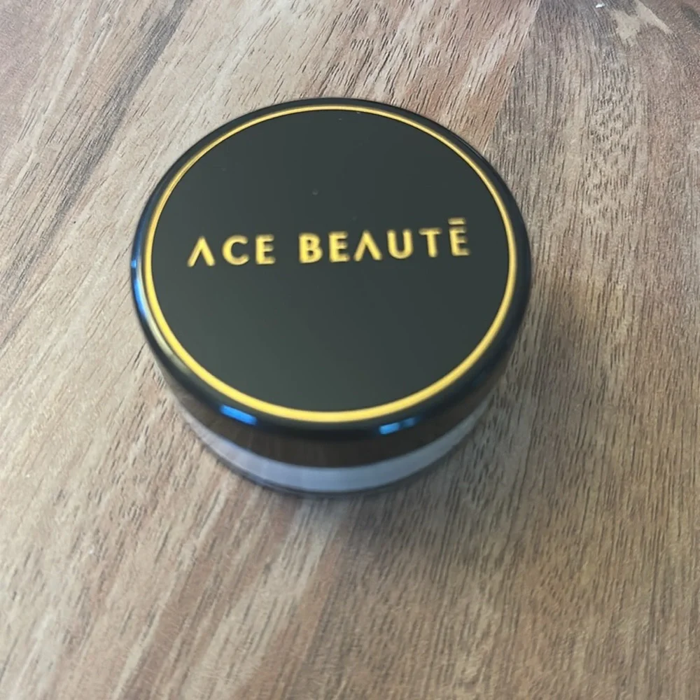 NEW Ace Beautē | Loose Setting Powder - FAIR - NEW IN BOX